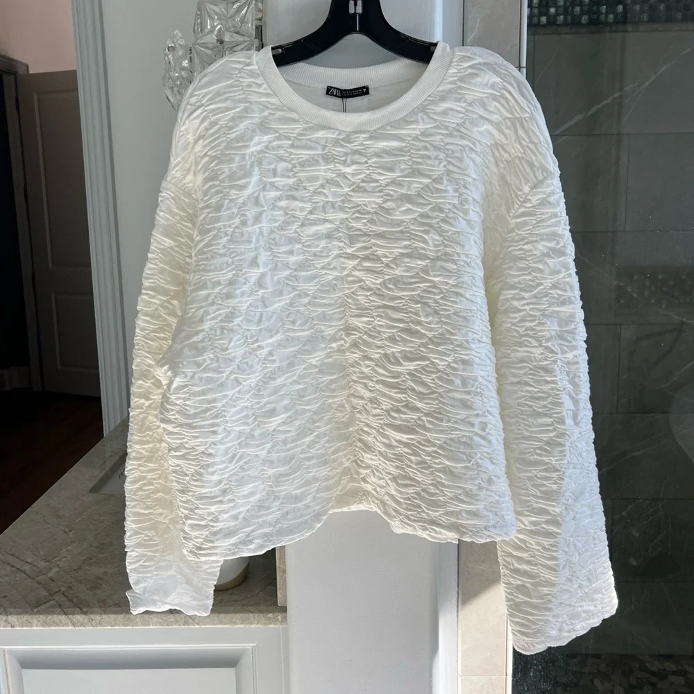 ZARA TEXTURED SWEATSHIRT - Picture 8 of 14